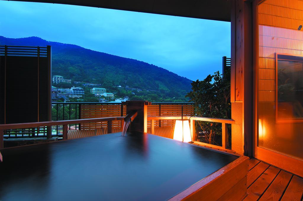 Yugawara Onsen Kawasegien Isuzu Hotel Atami  Extérieur photo