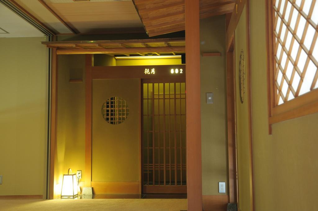 Yugawara Onsen Kawasegien Isuzu Hotel Atami  Extérieur photo