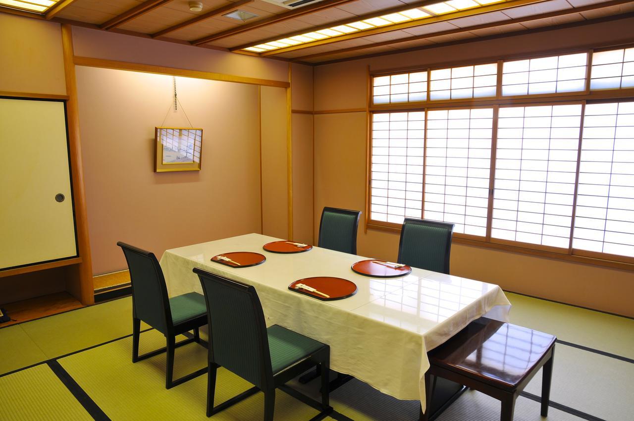 Yugawara Onsen Kawasegien Isuzu Hotel Atami  Extérieur photo