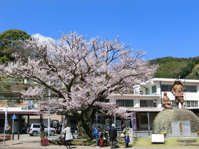 Yugawara Onsen Kawasegien Isuzu Hotel Atami  Extérieur photo