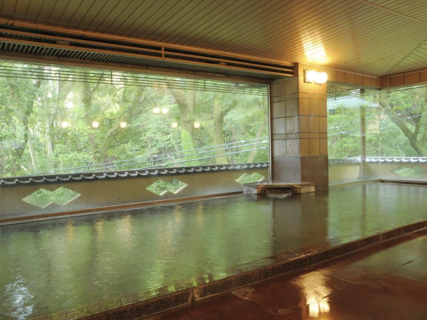 Yugawara Onsen Kawasegien Isuzu Hotel Atami  Extérieur photo